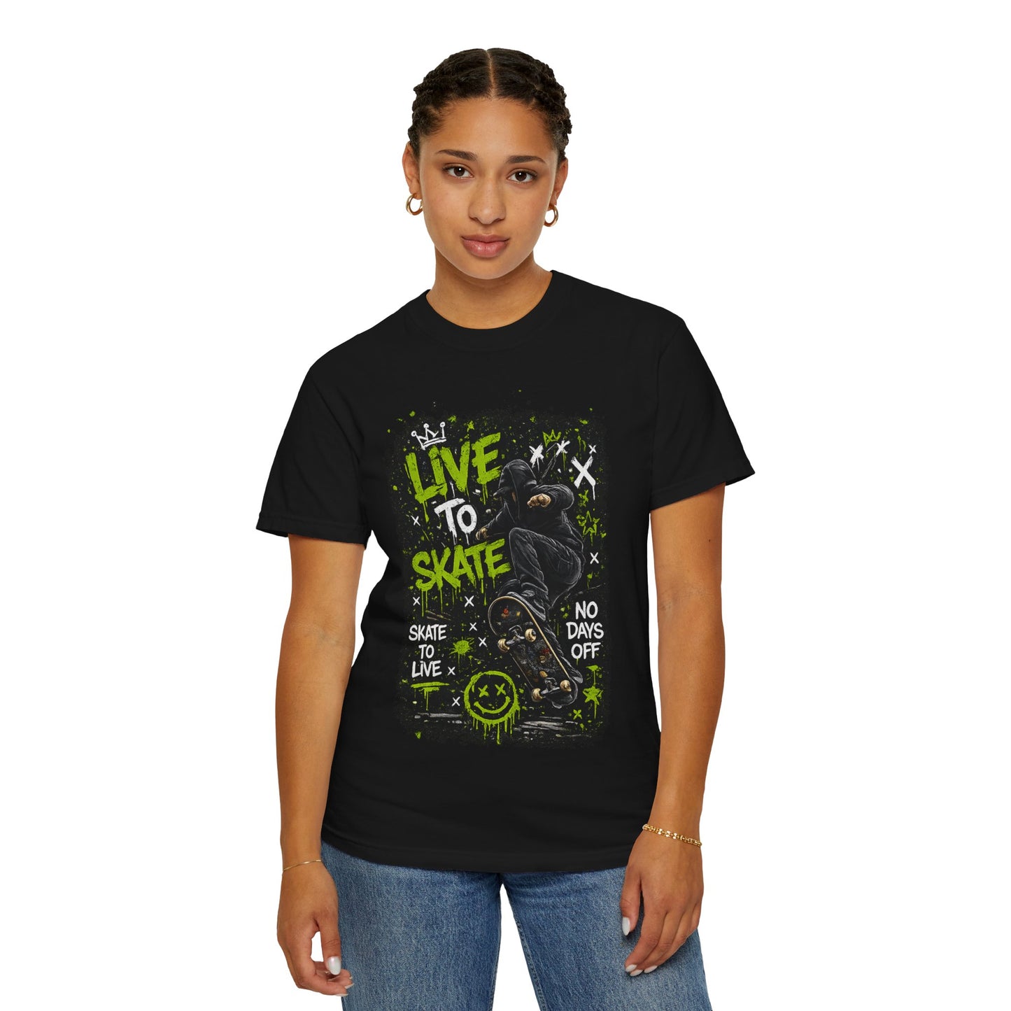 Live to Skate Graphic T-Shirt – Skateboarder Streetwear Tee