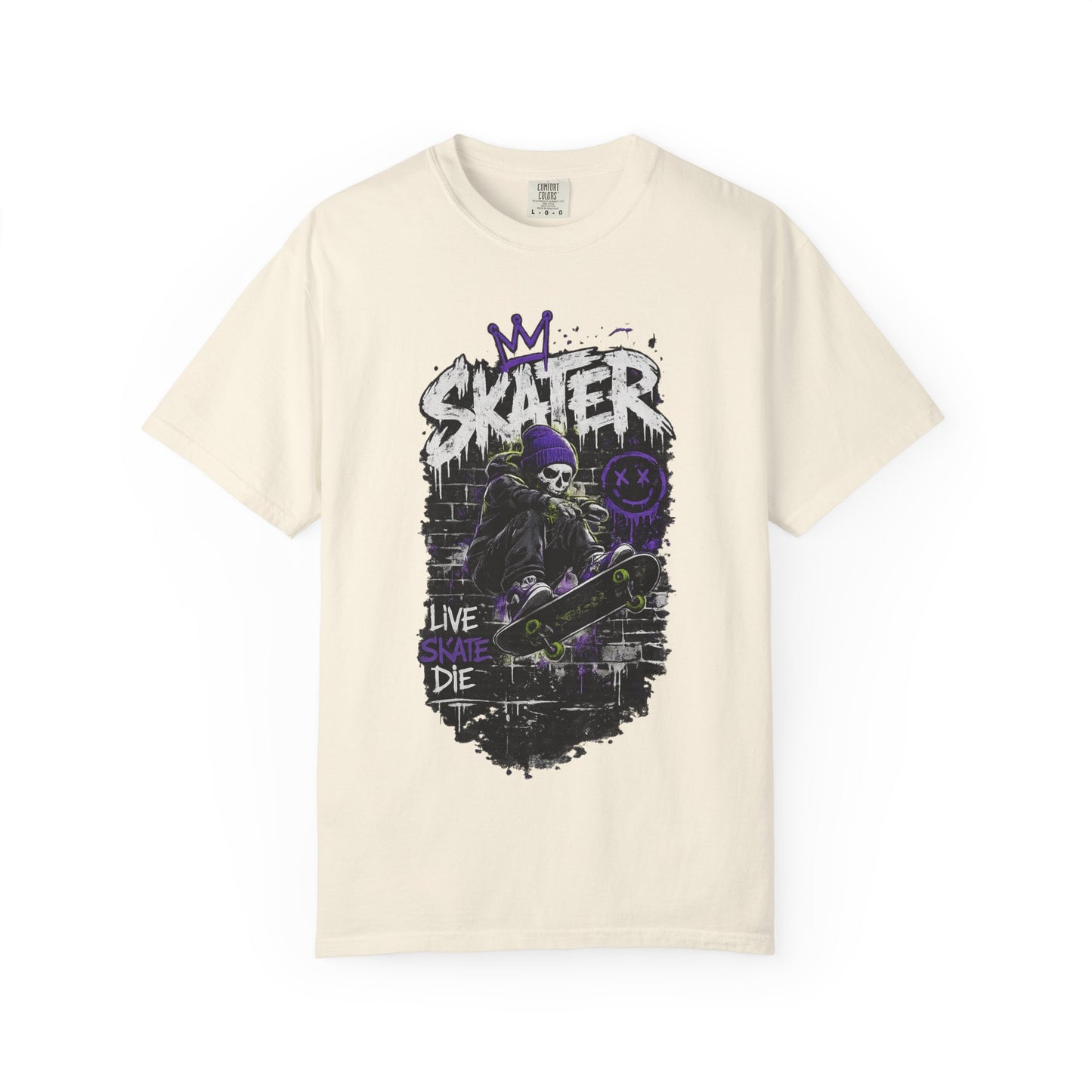 Skater Skull Graphic T‑Shirt — "Live Skate Die" Streetwear Tee