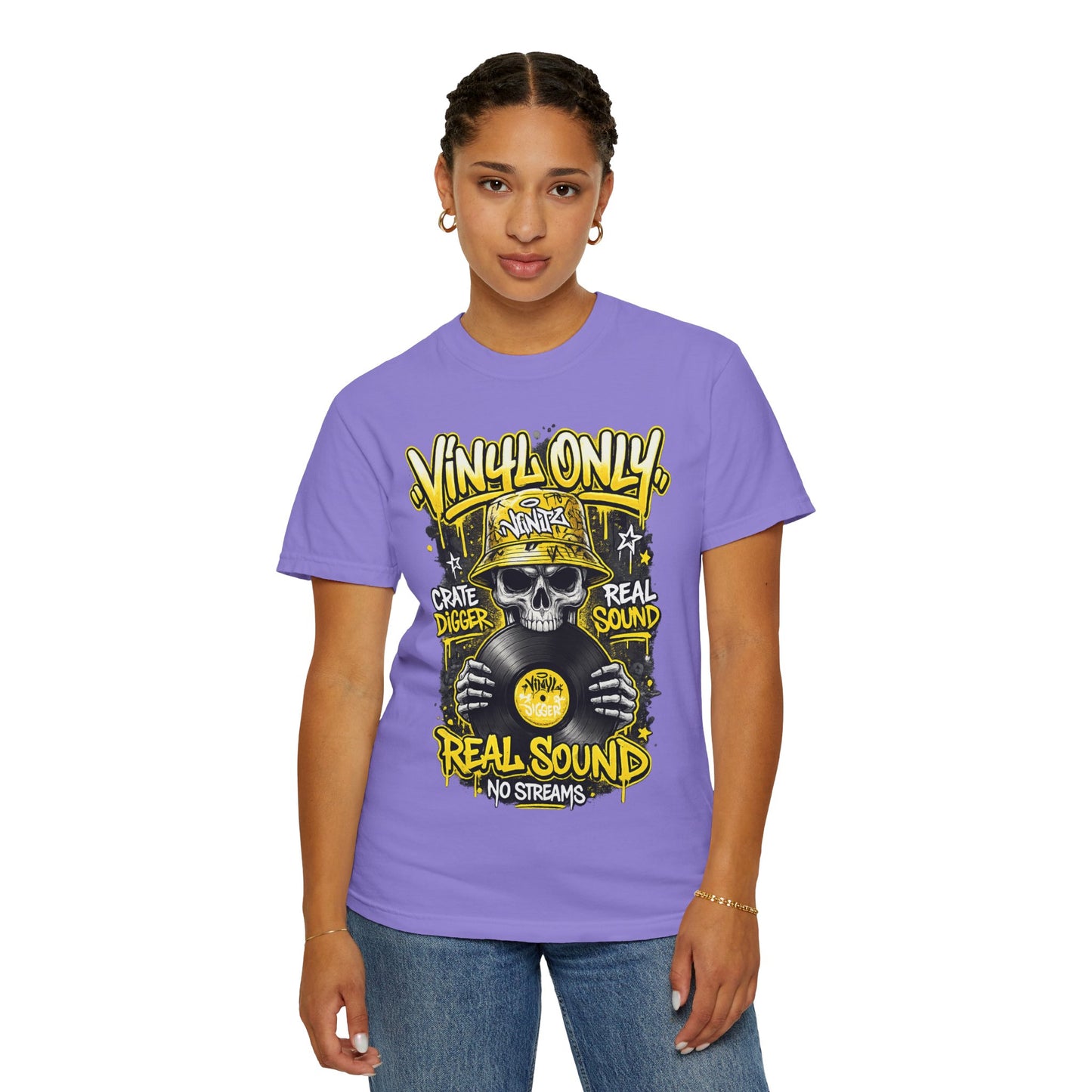 Vinyl Only Skull T-Shirt – "Real Sound, No Streams" Retro DJ Tee