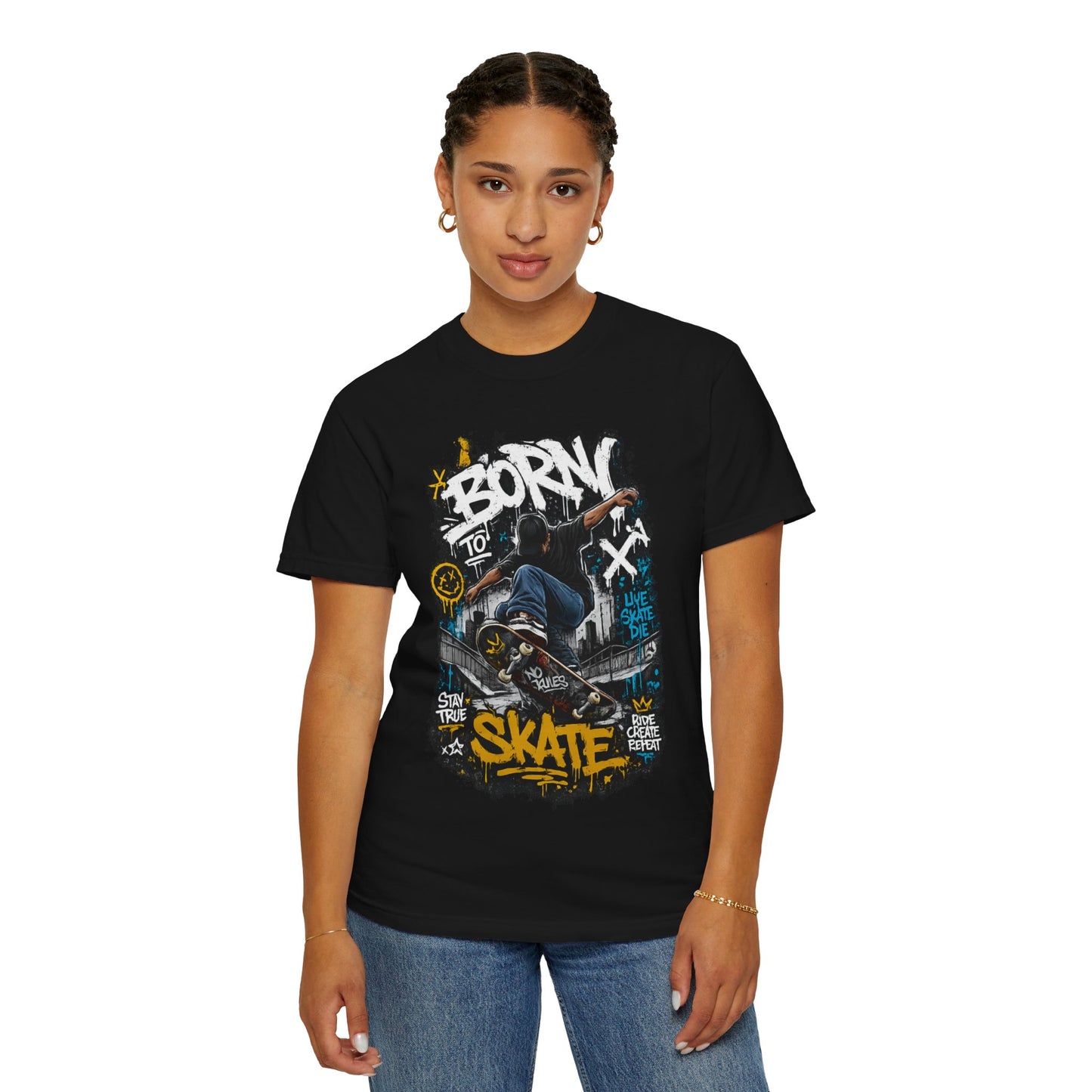 Born To Skate graphic tee | Skateboarder street art T-Shirt