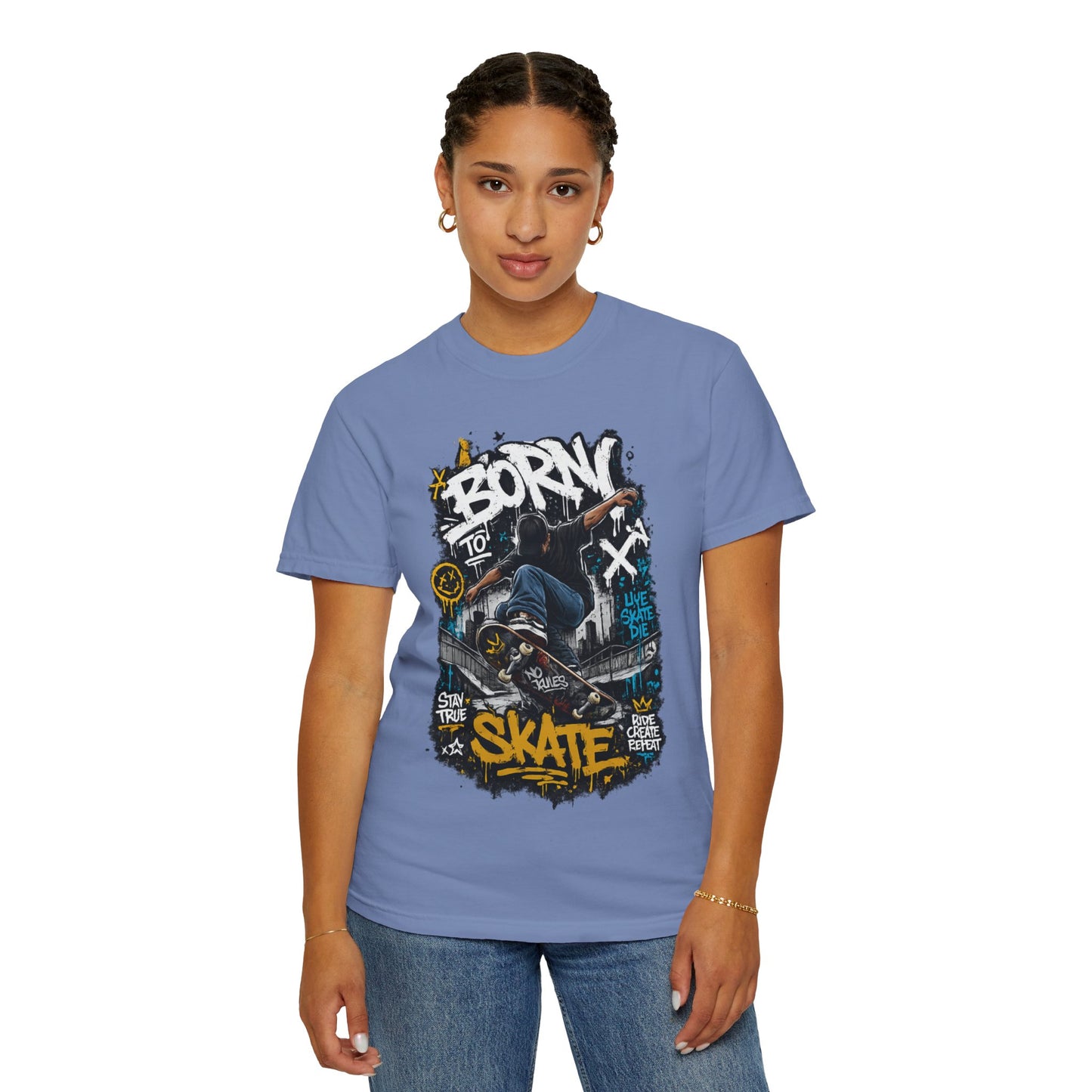 Born To Skate graphic tee | Skateboarder street art T-Shirt
