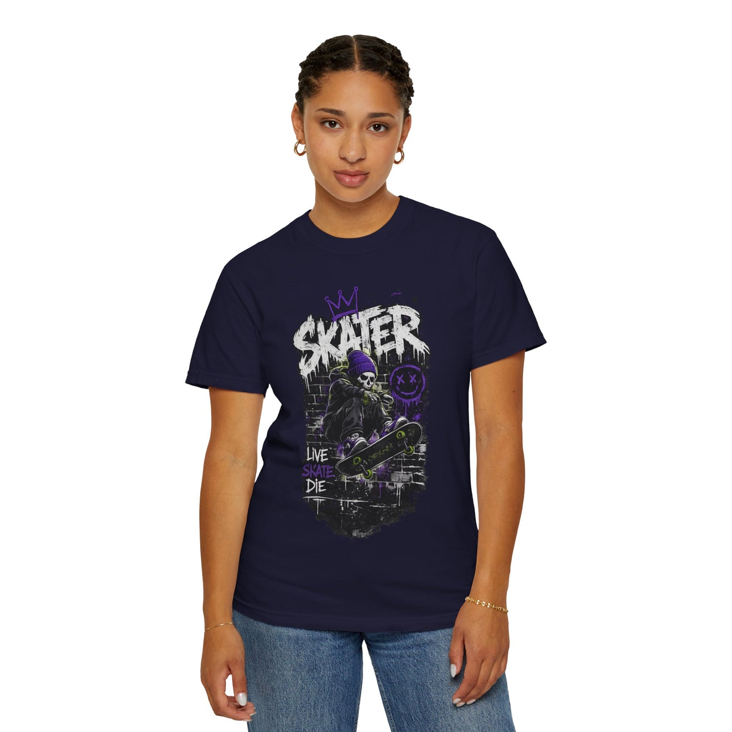 Skater Skull Graphic T‑Shirt — "Live Skate Die" Streetwear Tee