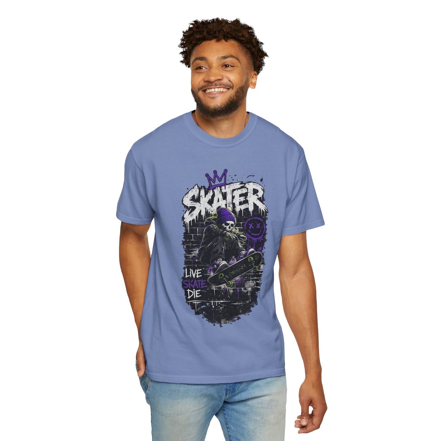 Skater Skull Graphic T‑Shirt — "Live Skate Die" Streetwear Tee