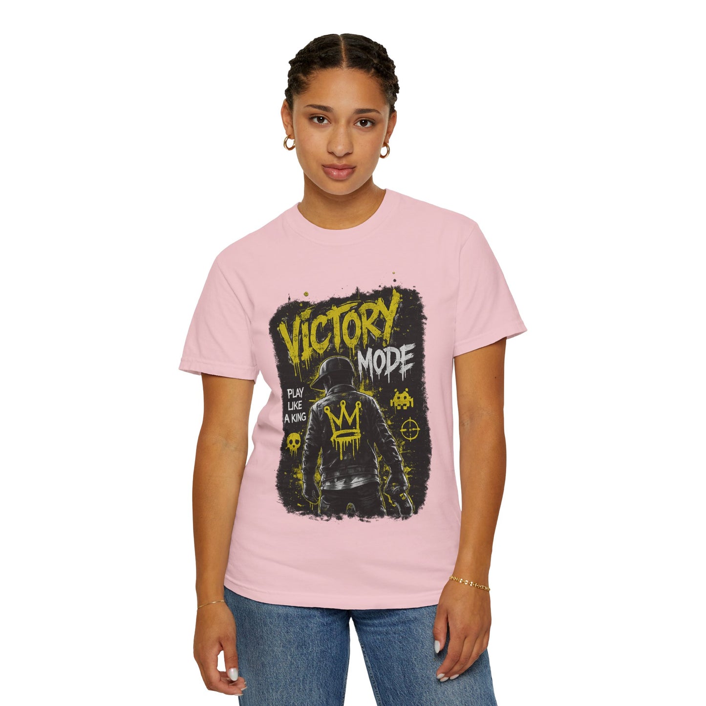 Victory Mode T-Shirt — 'Play Like a King' Graphic Tee for Gamers